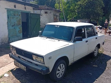 Авто ВАЗ 2105 1986 № 8842056