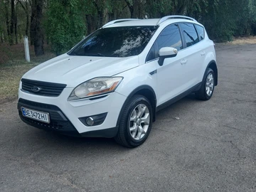 Авто Ford Kuga 2013 № 8842058
