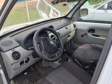Авто Nissan Kubistar 2004 № 8842091
