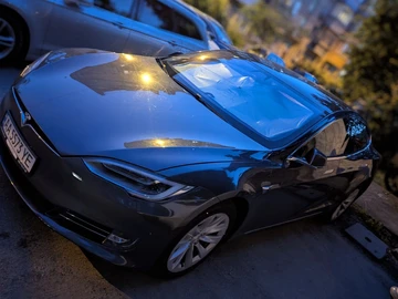 Авто Tesla Model S 2018 № 8842129