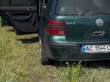 Авто Volkswagen Golf 1998 № 8842266