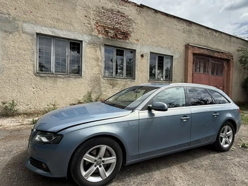 Авто Audi A4 2010 № 8842353