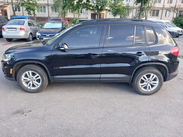 Авто Volkswagen Tiguan 2015 № 8842442
