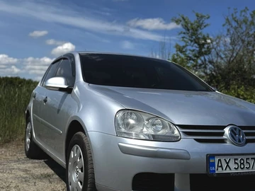 Авто Volkswagen Golf 2005 № 8842488