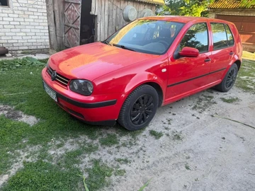 Авто Volkswagen Golf 1999 № 8842497