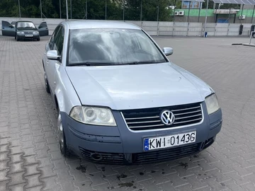 Авто Volkswagen Passat Sedan 2003 № 8842506