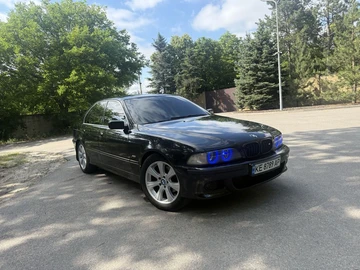Авто BMW 5 Серия 2002 № 8842731