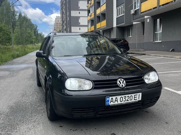 Авто Volkswagen Golf 1999 № 8842773