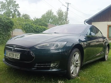 Авто Tesla Model S 2014 № 8842939