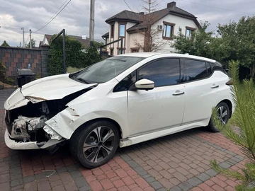 Авто Nissan Leaf 2021 № 8843013