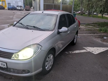 Авто Renault Clio Symbol 2010 № 8843015