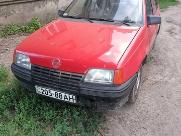 Авто Opel Kadett 1987 № 8843028