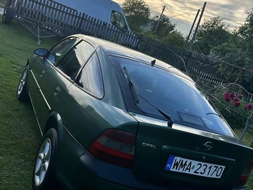 Авто Opel Vectra 1997 № 8843184