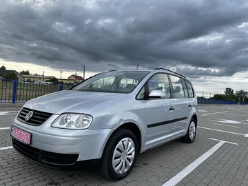 Авто Volkswagen Touran 2004 № 8843358