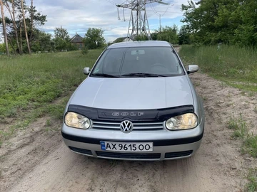 Авто Volkswagen Golf 2001 № 8843410
