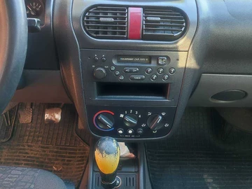 Авто Opel Corsa 2002 № 8843537