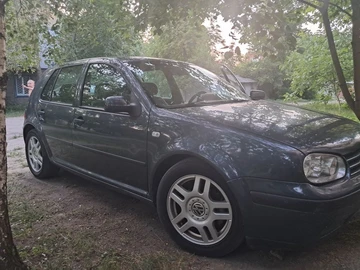 Авто Volkswagen Golf 1999 № 8843557