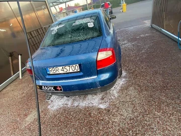 Авто Audi A4 2001 № 8843594