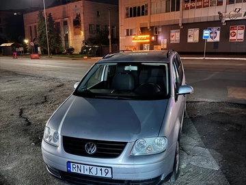Авто Volkswagen Touran 2004 № 8843876
