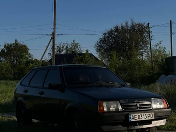 Авто ВАЗ 2109 2001 № 8843952
