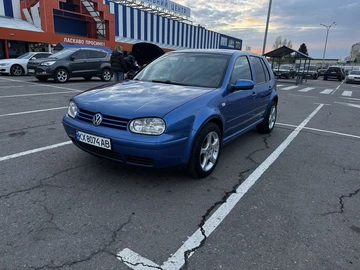 Авто Volkswagen Golf 1999 № 8844011