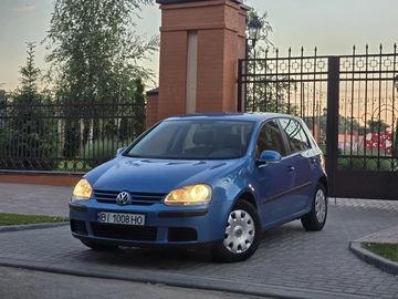 Авто Volkswagen Golf 2004 № 8844060