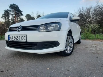 Авто Volkswagen Polo 2012 № 8844135