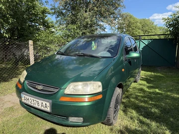 Авто Chevrolet Aveo 2004 № 8844200
