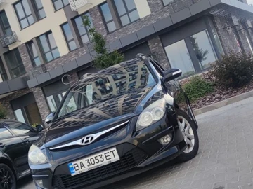 Авто Hyundai I30 2012 № 8844214