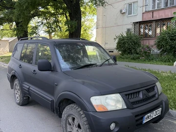 Авто Mitsubishi Pajero 2005 № 8844379