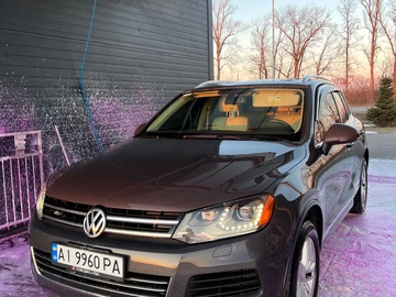 Авто Volkswagen Touareg 2013 № 8844387