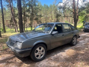 Авто Opel Ascona 1990 № 8844426