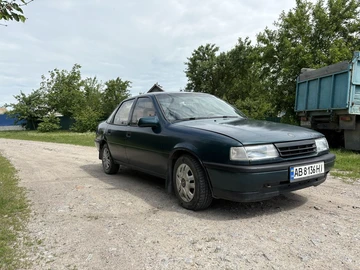 Авто Opel Vectra 1990 № 8844460