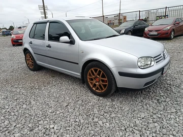 Авто Volkswagen Golf 2002 № 8844561