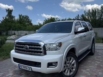 Авто Toyota Sequoia 2016 № 8844623