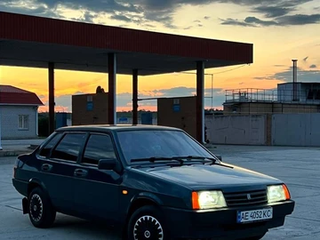Авто ВАЗ 21099 2000 № 8844628