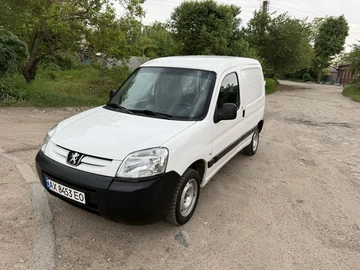 Авто Peugeot Partner 2010 № 8844698
