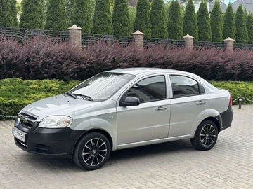 Авто Chevrolet Aveo 2007 № 8844891