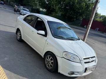 Авто Chevrolet Aveo 2008 № 8845052
