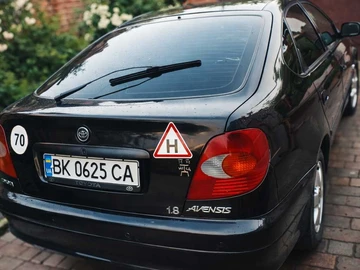 Авто Toyota Avensis 1999 № 8845070