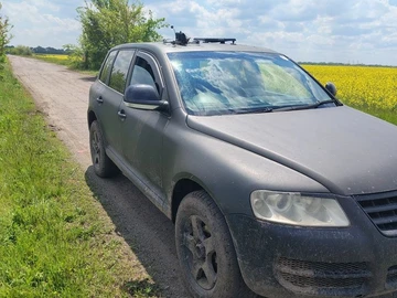 Авто Volkswagen Touareg 2005 № 8845082