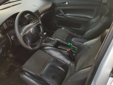 Авто Volkswagen Passat Variant 2000 № 8845096