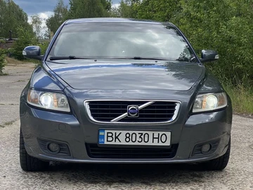 Авто Volvo V50 2007 № 8845127