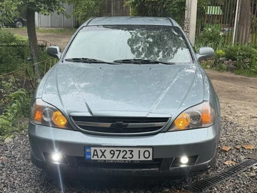 Авто Chevrolet Evanda 2005 № 8845138