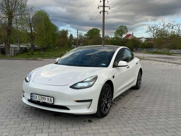 Авто Tesla Model 3 2021 № 8845195