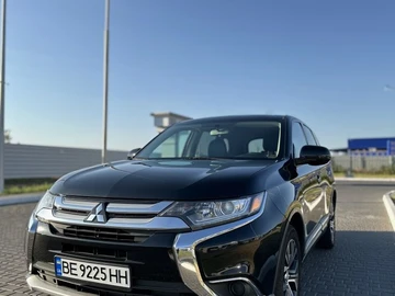 Авто Mitsubishi Outlander 2017 № 8845204