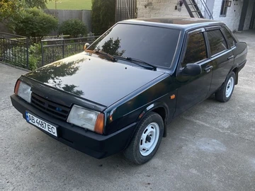 Авто ВАЗ 21099 1999 № 8845282