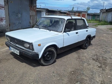 Авто ВАЗ 2105 1988 № 8845288
