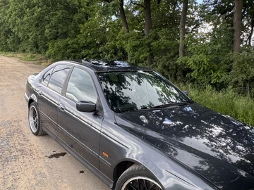Авто BMW 5 Серия 1999 № 8845313