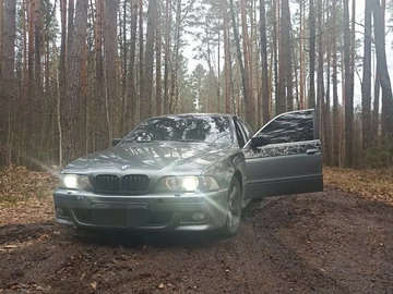 Авто BMW 5 Серия 2003 № 8845490